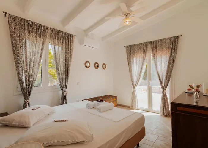 וילה Kastraki Sea View טולון